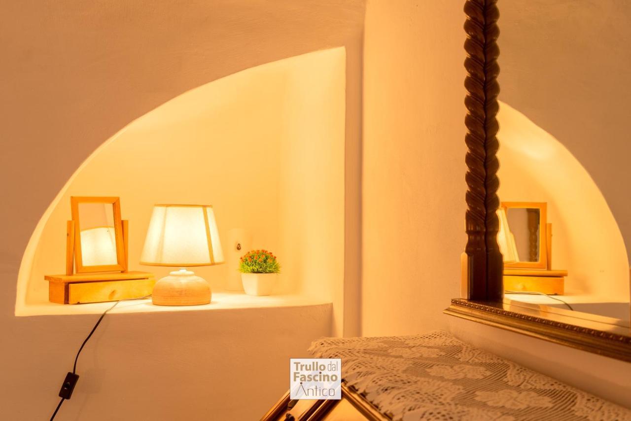 Villa Trullo Dal Fascino Antico à Locorotondo Extérieur photo