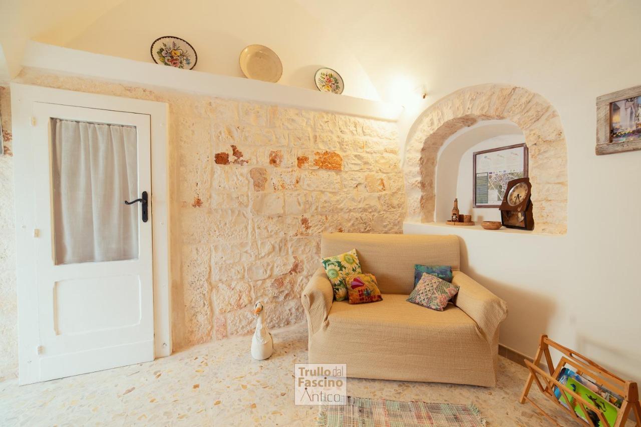 Villa Trullo Dal Fascino Antico à Locorotondo Extérieur photo